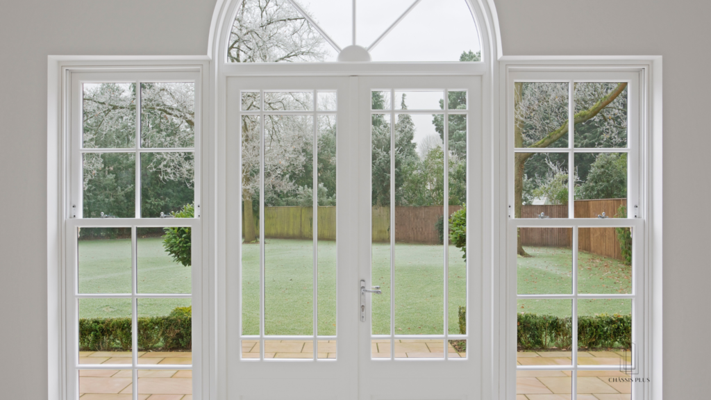 Porte vers jardin, en PVC